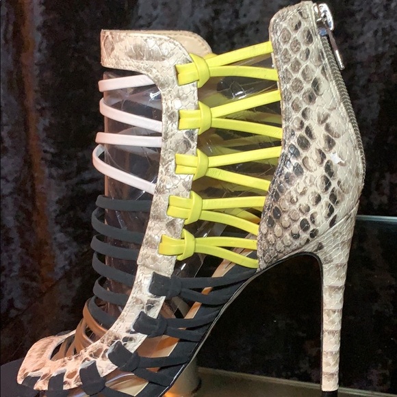 Steve Madden Sleik Sandals zip up Snakeskin 6 1/2 - Picture 16 of 16